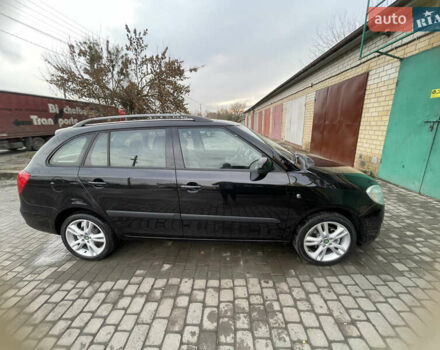 Чорний Шкода Фабія, об'ємом двигуна 1.6 л та пробігом 212 тис. км за 6100 $, фото 5 на Automoto.ua
