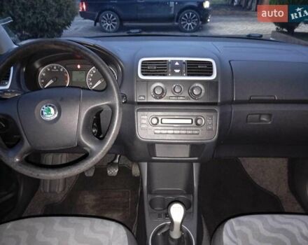 Чорний Шкода Фабія, об'ємом двигуна 1.39 л та пробігом 220 тис. км за 5300 $, фото 18 на Automoto.ua