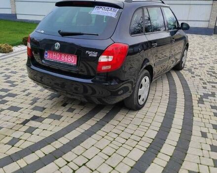 Черный Шкода Фабия, объемом двигателя 1.4 л и пробегом 212 тыс. км за 6200 $, фото 2 на Automoto.ua