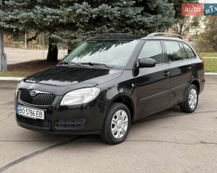 Черный Шкода Фабия, объемом двигателя 1.2 л и пробегом 225 тыс. км за 3250 $, фото 3 на Automoto.ua