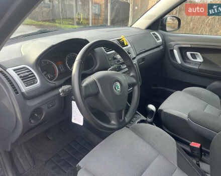 Черный Шкода Фабия, объемом двигателя 1.6 л и пробегом 169 тыс. км за 6350 $, фото 38 на Automoto.ua