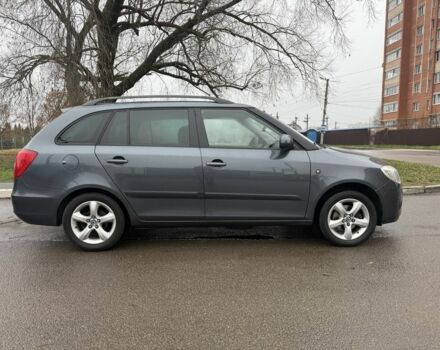 Черный Шкода Фабия, объемом двигателя 1.6 л и пробегом 195 тыс. км за 6500 $, фото 7 на Automoto.ua