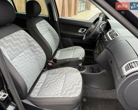 Чорний Шкода Фабія, об'ємом двигуна 1.39 л та пробігом 195 тис. км за 5450 $, фото 43 на Automoto.ua