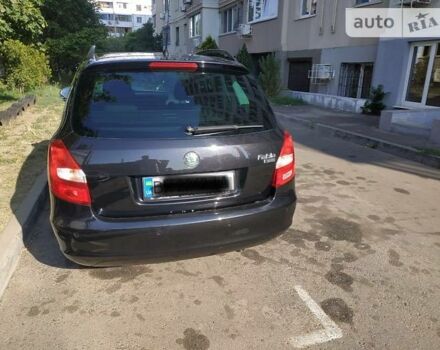 Черный Шкода Фабия, объемом двигателя 1.6 л и пробегом 171 тыс. км за 6900 $, фото 4 на Automoto.ua