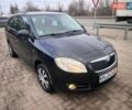 Черный Шкода Фабия, объемом двигателя 1.4 л и пробегом 170 тыс. км за 5800 $, фото 2 на Automoto.ua