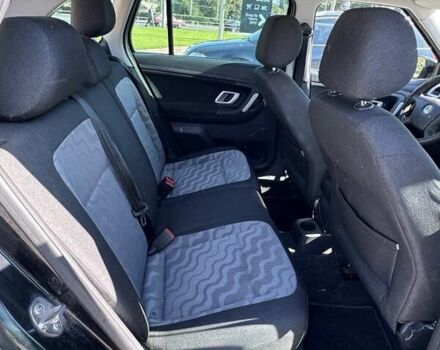 Черный Шкода Фабия, объемом двигателя 1.39 л и пробегом 287 тыс. км за 5000 $, фото 18 на Automoto.ua