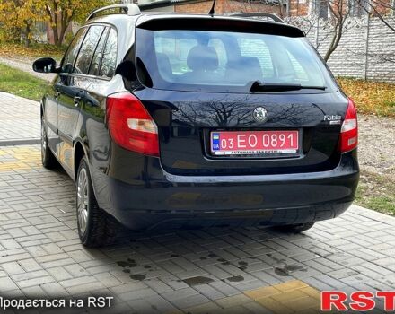 Черный Шкода Фабия, объемом двигателя 1.6 л и пробегом 185 тыс. км за 6100 $, фото 4 на Automoto.ua