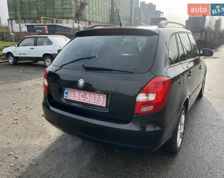 Черный Шкода Фабия, объемом двигателя 1.6 л и пробегом 169 тыс. км за 6350 $, фото 7 на Automoto.ua