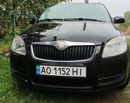 Шкода Фабия 2008 в Тячеве на Automoto.ua Черный Шкода Фабия, объемом двигателя 1.4 л и пробегом 234 тыс. км за 5050 $, фото 5 на Automoto.ua
