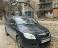 Черный Шкода Фабия, объемом двигателя 1.4 л и пробегом 200 тыс. км за 3600 $, фото 1 на Automoto.ua