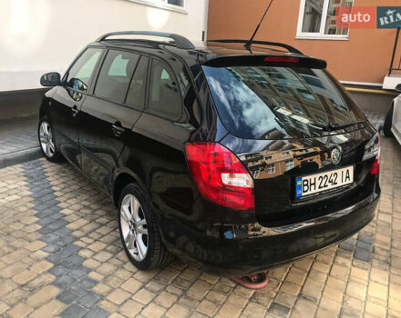 Черный Шкода Фабия, объемом двигателя 1.6 л и пробегом 200 тыс. км за 6900 $, фото 2 на Automoto.ua