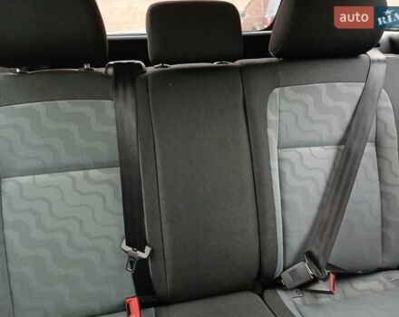 Черный Шкода Фабия, объемом двигателя 1.4 л и пробегом 194 тыс. км за 5500 $, фото 6 на Automoto.ua