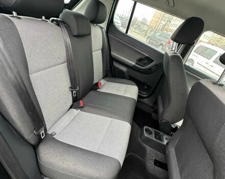 Чорний Шкода Фабія, об'ємом двигуна 1.2 л та пробігом 184 тис. км за 4600 $, фото 10 на Automoto.ua