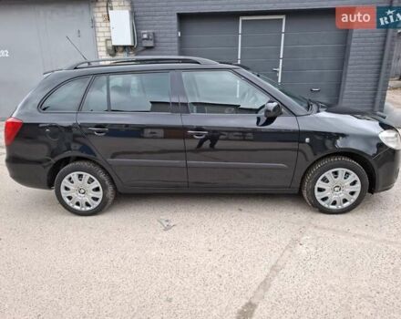 Чорний Шкода Фабія, об'ємом двигуна 1.4 л та пробігом 210 тис. км за 5999 $, фото 3 на Automoto.ua
