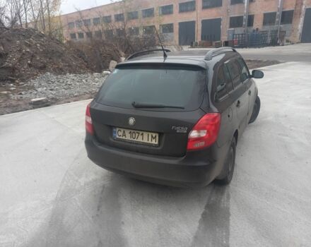 Черный Шкода Фабия, объемом двигателя 1.6 л и пробегом 211 тыс. км за 5500 $, фото 3 на Automoto.ua