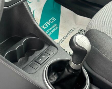 Чорний Шкода Фабія, об'ємом двигуна 1.2 л та пробігом 184 тис. км за 4600 $, фото 8 на Automoto.ua