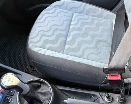 Черный Шкода Фабия, объемом двигателя 1.2 л и пробегом 264 тыс. км за 4250 $, фото 13 на Automoto.ua