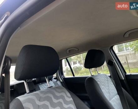 Шкода Фабия 2009 в Ровно на Automoto.ua Черный Шкода Фабия, объемом двигателя 1.4 л и пробегом 192 тыс. км за 4950 $, фото 2 на Automoto.ua