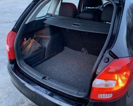 Черный Шкода Фабия, объемом двигателя 1.4 л и пробегом 228 тыс. км за 6999 $, фото 7 на Automoto.ua