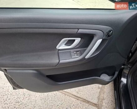 Чорний Шкода Фабія, об'ємом двигуна 1.4 л та пробігом 210 тис. км за 5999 $, фото 18 на Automoto.ua