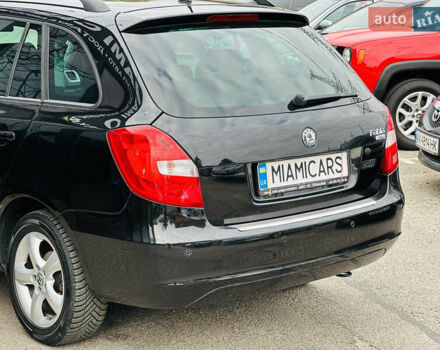 Черный Шкода Фабия, объемом двигателя 1.4 л и пробегом 175 тыс. км за 6300 $, фото 4 на Automoto.ua