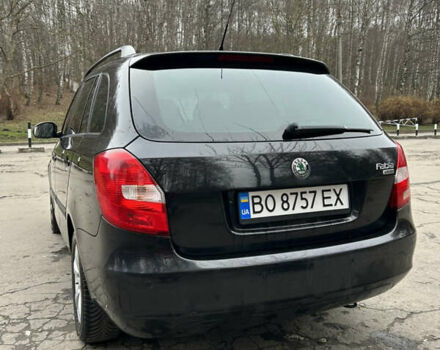 Черный Шкода Фабия, объемом двигателя 1.39 л и пробегом 202 тыс. км за 5750 $, фото 8 на Automoto.ua