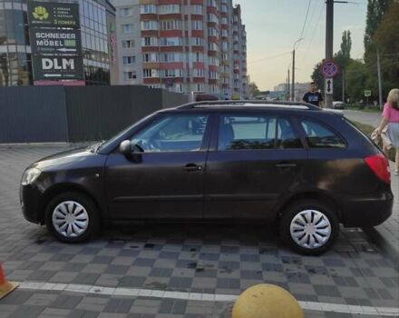 Чорний Шкода Фабія, об'ємом двигуна 1.39 л та пробігом 163 тис. км за 4600 $, фото 6 на Automoto.ua