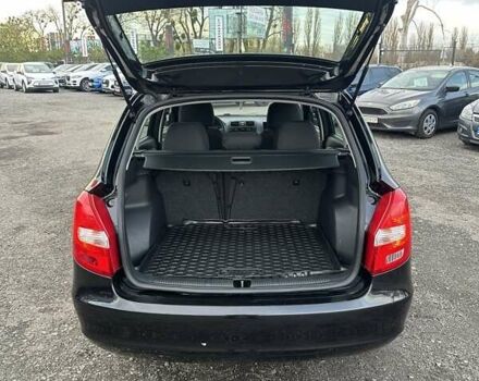 Черный Шкода Фабия, объемом двигателя 1.39 л и пробегом 172 тыс. км за 5999 $, фото 11 на Automoto.ua