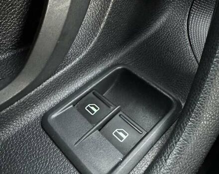 Черный Шкода Фабия, объемом двигателя 1.39 л и пробегом 172 тыс. км за 5999 $, фото 30 на Automoto.ua