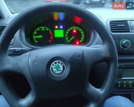 Чорний Шкода Фабія, об'ємом двигуна 1.39 л та пробігом 163 тис. км за 4600 $, фото 31 на Automoto.ua