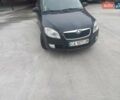 Черный Шкода Фабия, объемом двигателя 1.6 л и пробегом 211 тыс. км за 5500 $, фото 1 на Automoto.ua