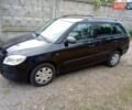 Черный Шкода Фабия, объемом двигателя 1.2 л и пробегом 192 тыс. км за 4250 $, фото 1 на Automoto.ua