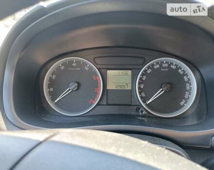 Черный Шкода Фабия, объемом двигателя 1.4 л и пробегом 142 тыс. км за 5450 $, фото 27 на Automoto.ua