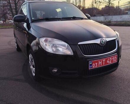 Черный Шкода Фабия, объемом двигателя 1.4 л и пробегом 197 тыс. км за 5800 $, фото 4 на Automoto.ua