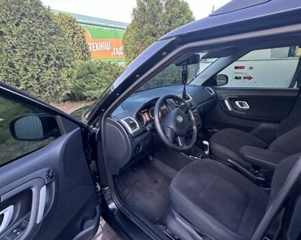 Шкода Фабия 2009 в Ивано-Франковске на Automoto.ua Черный Шкода Фабия, объемом двигателя 1.4 л и пробегом 246 тыс. км за 3800 $, фото 9 на Automoto.ua