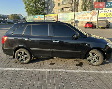 Чорний Шкода Фабія, об'ємом двигуна 1.2 л та пробігом 185 тис. км за 4300 $, фото 2 на Automoto.ua