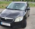 Черный Шкода Фабия, объемом двигателя 1.4 л и пробегом 425 тыс. км за 4750 $, фото 3 на Automoto.ua