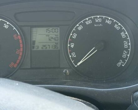 Чорний Шкода Фабія, об'ємом двигуна 1.2 л та пробігом 257 тис. км за 4400 $, фото 11 на Automoto.ua