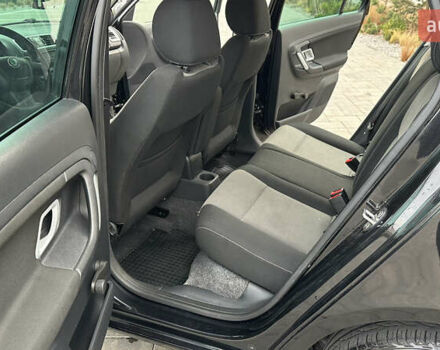 Черный Шкода Фабия, объемом двигателя 1.6 л и пробегом 205 тыс. км за 5800 $, фото 15 на Automoto.ua