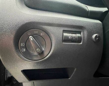 Черный Шкода Фабия, объемом двигателя 0 л и пробегом 124 тыс. км за 4990 $, фото 18 на Automoto.ua