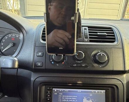 Чорний Шкода Фабія, об'ємом двигуна 1.2 л та пробігом 257 тис. км за 4400 $, фото 9 на Automoto.ua