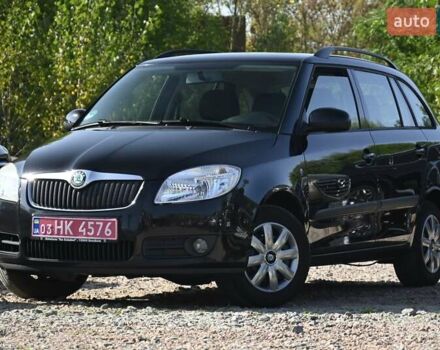 Черный Шкода Фабия, объемом двигателя 1.4 л и пробегом 235 тыс. км за 5800 $, фото 6 на Automoto.ua