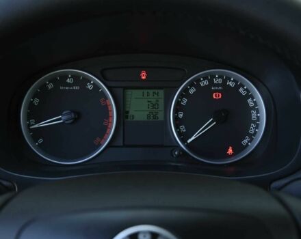 Черный Шкода Фабия, объемом двигателя 1.4 л и пробегом 234 тыс. км за 5999 $, фото 10 на Automoto.ua