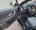 Черный Шкода Фабия, объемом двигателя 1.4 л и пробегом 335 тыс. км за 4200 $, фото 6 на Automoto.ua