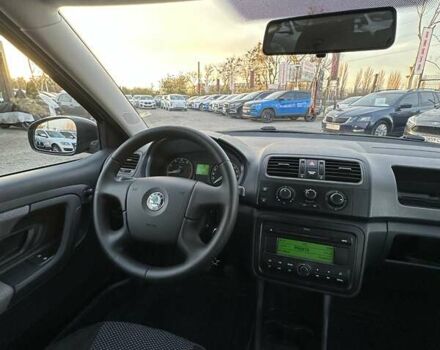 Чорний Шкода Фабія, об'ємом двигуна 1.39 л та пробігом 172 тис. км за 5999 $, фото 23 на Automoto.ua
