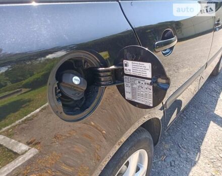 Черный Шкода Фабия, объемом двигателя 1.4 л и пробегом 142 тыс. км за 5450 $, фото 55 на Automoto.ua