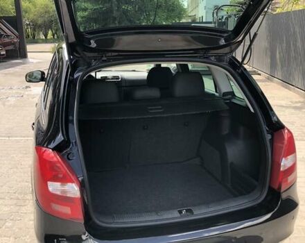 Чорний Шкода Фабія, об'ємом двигуна 1.2 л та пробігом 203 тис. км за 5500 $, фото 17 на Automoto.ua