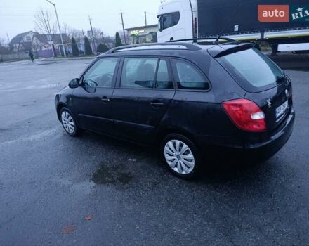 Черный Шкода Фабия, объемом двигателя 1.4 л и пробегом 205 тыс. км за 5999 $, фото 5 на Automoto.ua