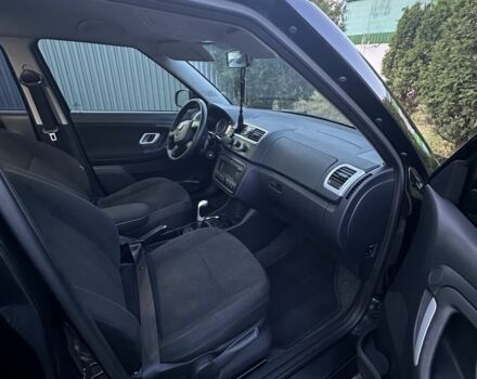 Шкода Фабия 2009 в Ивано-Франковске на Automoto.ua Черный Шкода Фабия, объемом двигателя 1.4 л и пробегом 246 тыс. км за 3800 $, фото 11 на Automoto.ua