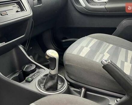 Чорний Шкода Фабія, об'ємом двигуна 1.39 л та пробігом 124 тис. км за 5490 $, фото 19 на Automoto.ua